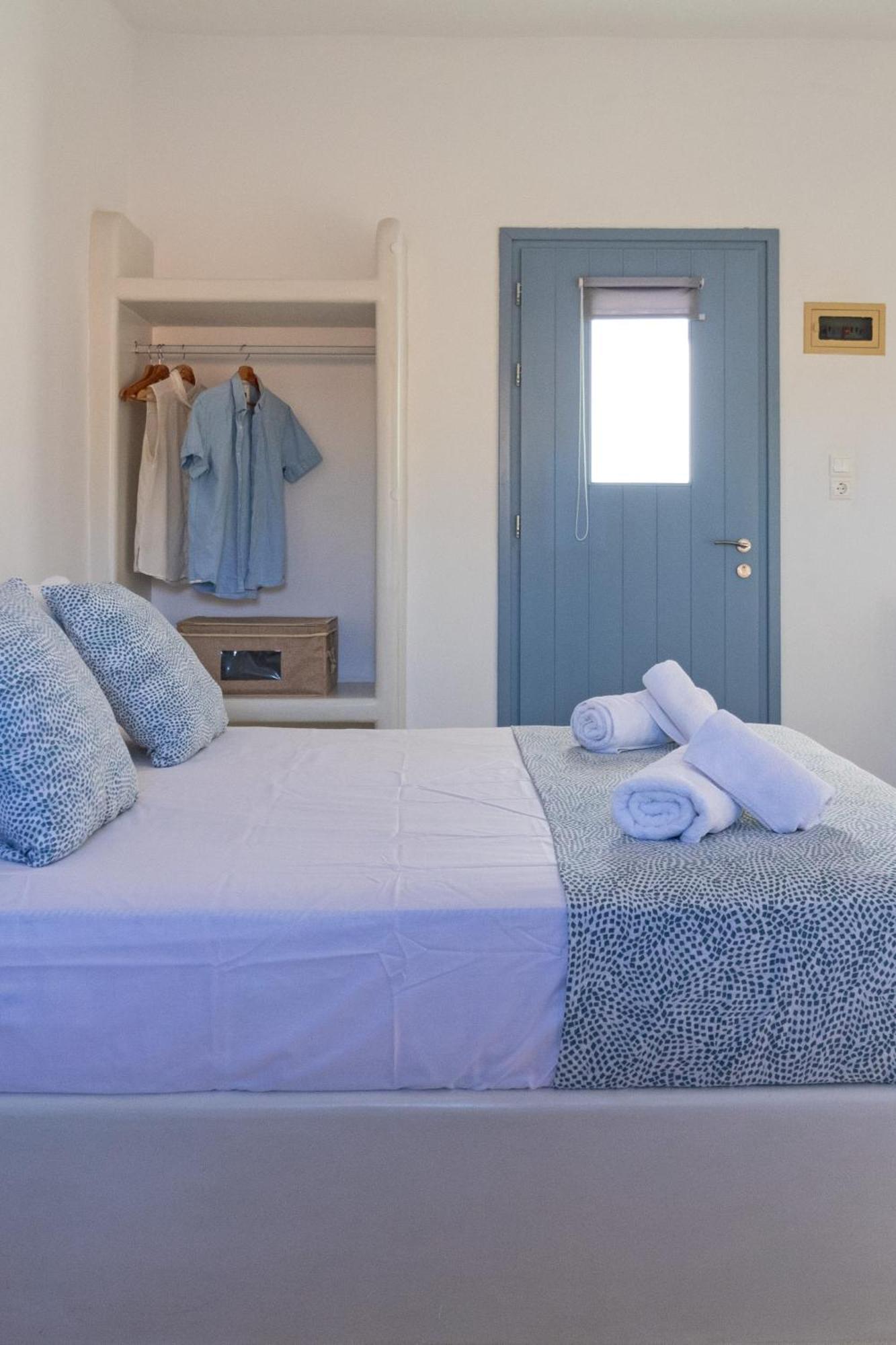 Sunny Studios Naxos Aliko Beach Ngoại thất bức ảnh